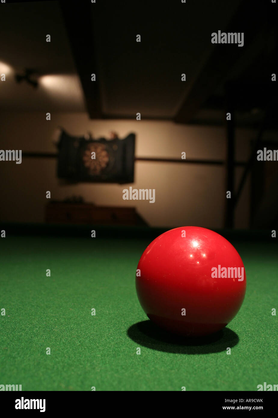 Darts snooker hires stock photography and images Alamy