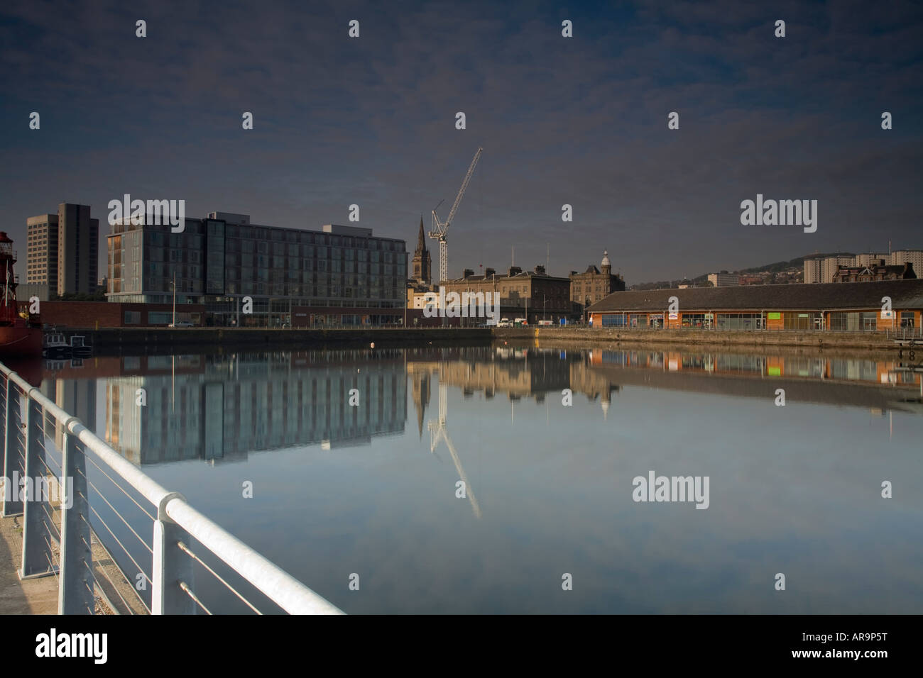 City Quay Reflection Dundee Stock Photo
