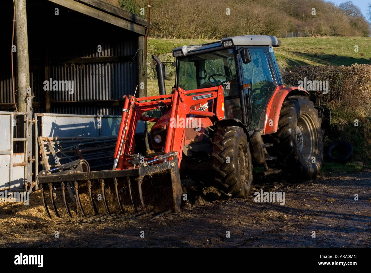 Tractor parked in barn hi-res stock photography and images - Alamy