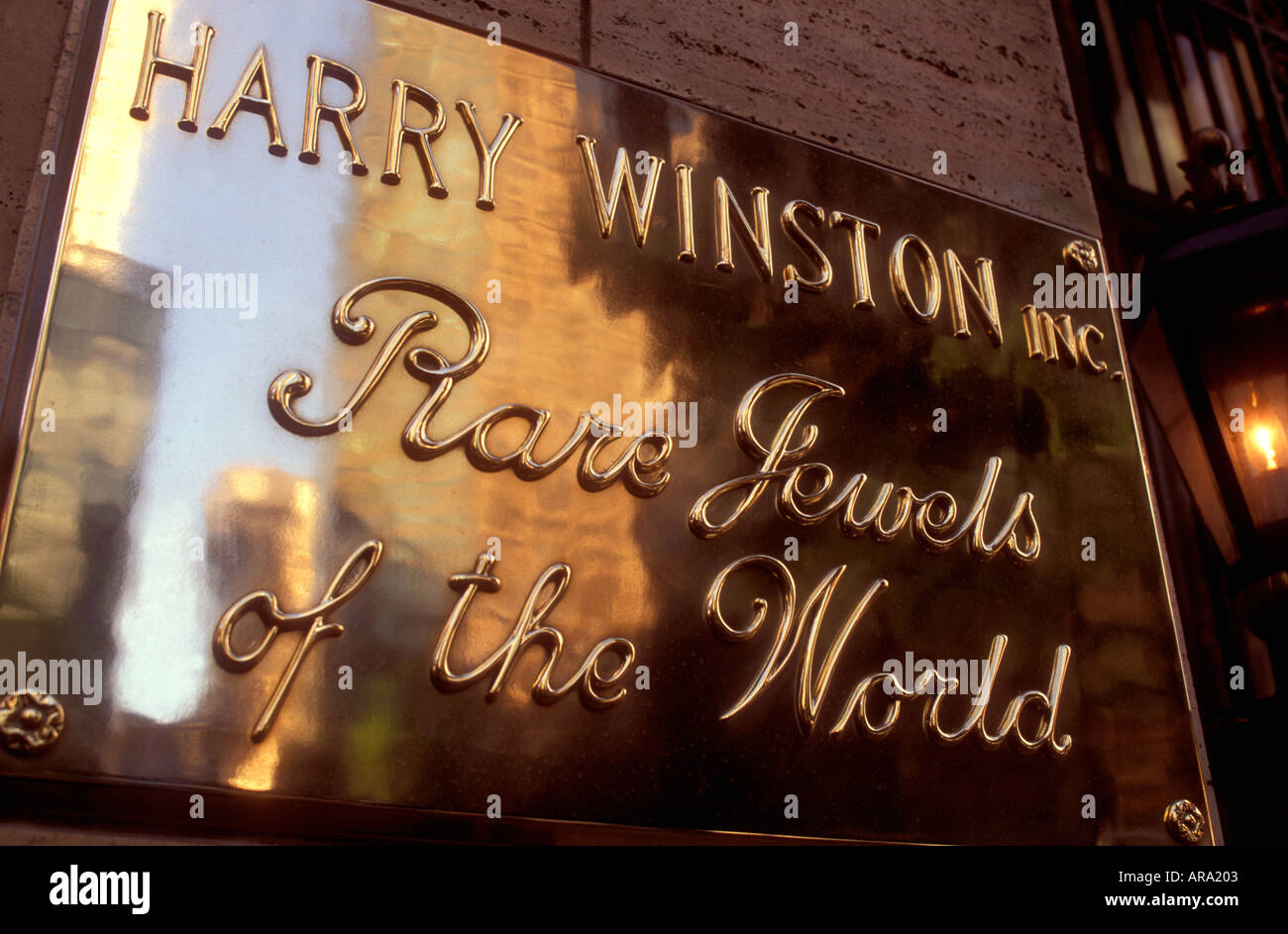 brass-plaque-harry-winston-rare-jewels-of-the-world-5th-avenue-stock