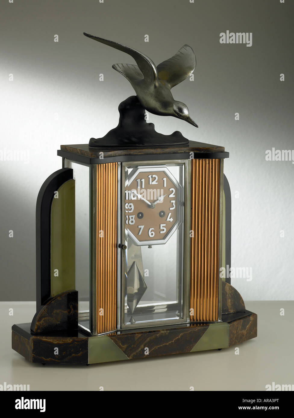 Art Deco mantel clock, circa 1930 Stock Photo - Alamy