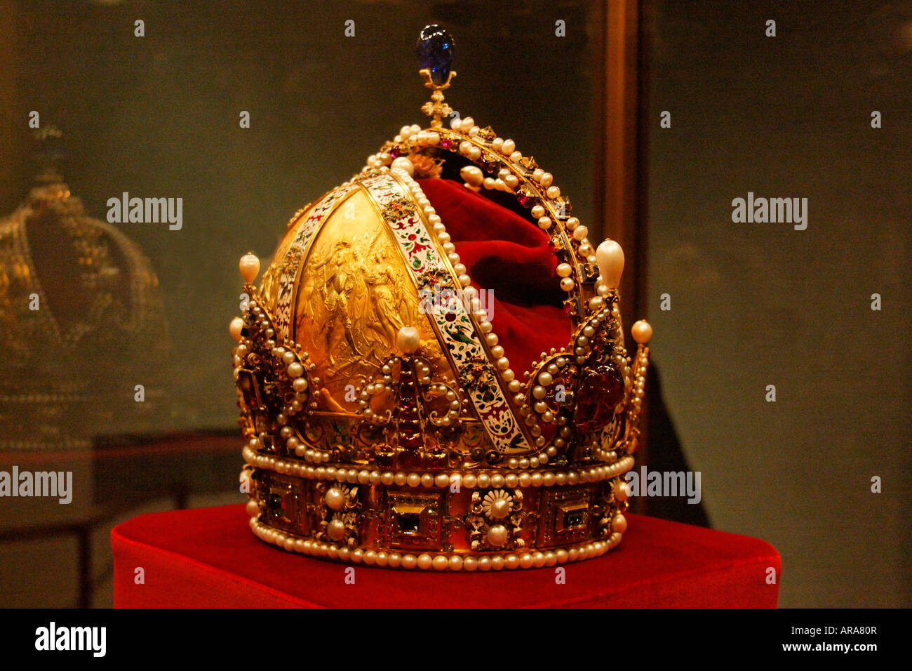 Valuable Image Exhibition of valuables Stock Photo - Alamy