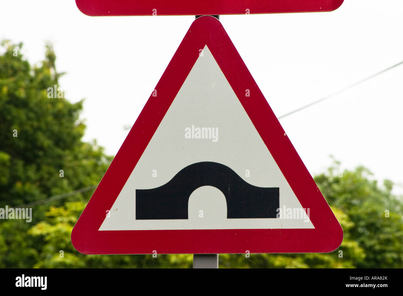 Hump back road bridge hi-res stock photography and images - Alamy