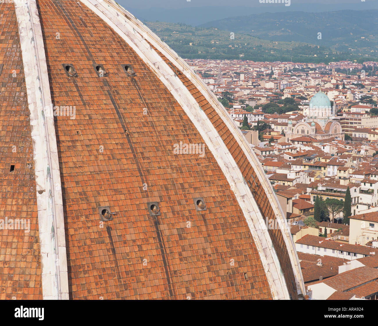 ITALY TUSCANY FLORENCE VIEW OF DUOMO FLORENCE IN BACKGROUND Stock Photo ...