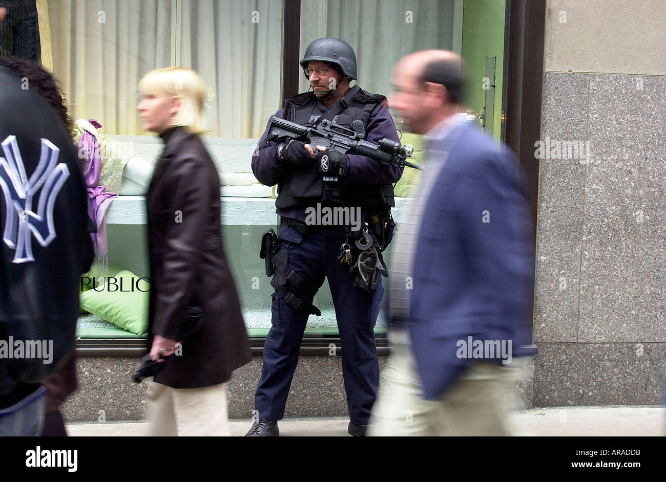 Members of the New York City Police Dept Emergency Services Unit stand guard in midtown  Stock Photo