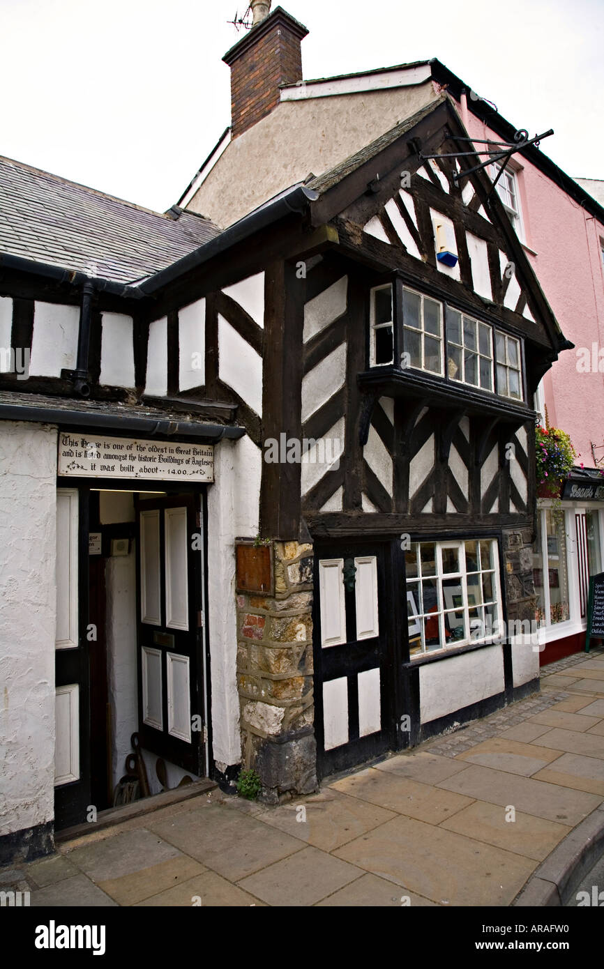 The Tudor House, the oldest building in old Meergate, built in 1525,  originally a yeoman farmer's house and now a history museum, in Margate,  Kent, UK Stock Photo - Alamy