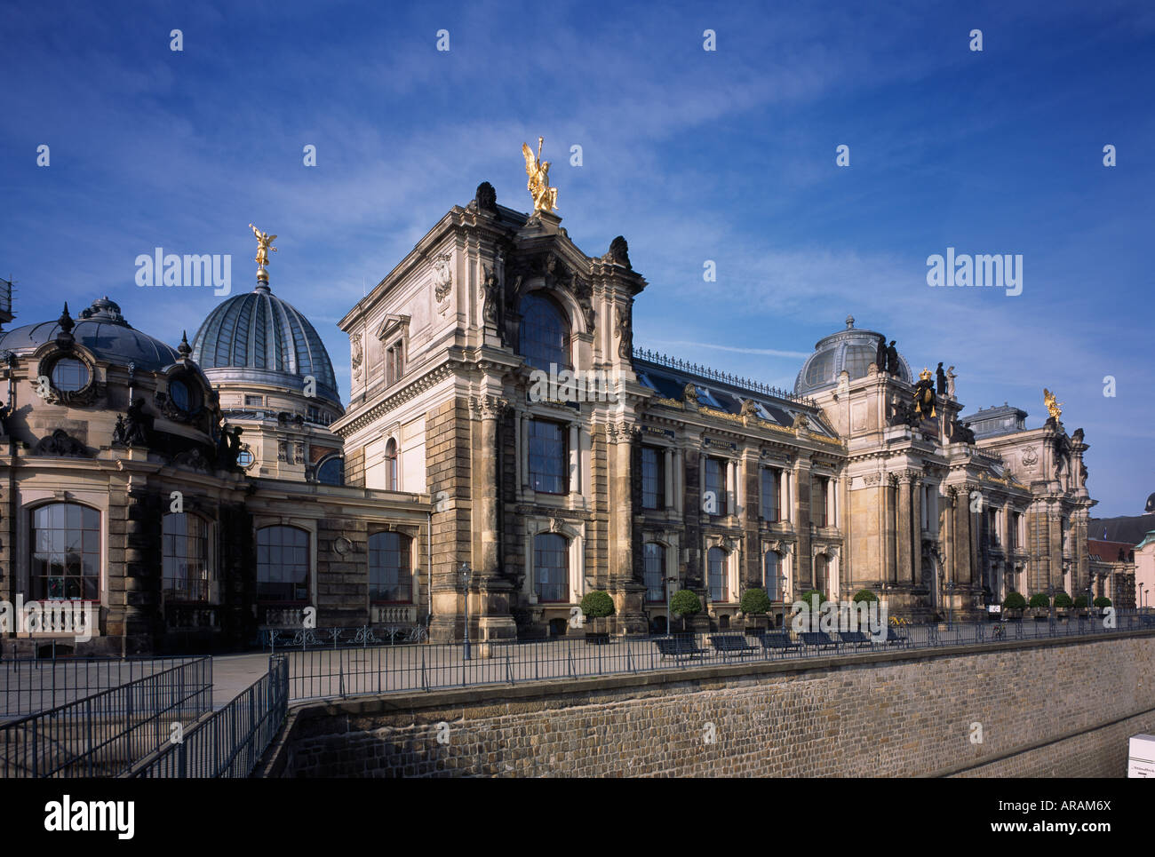 Dresden, Kunstakademie, Totale Stock Photo