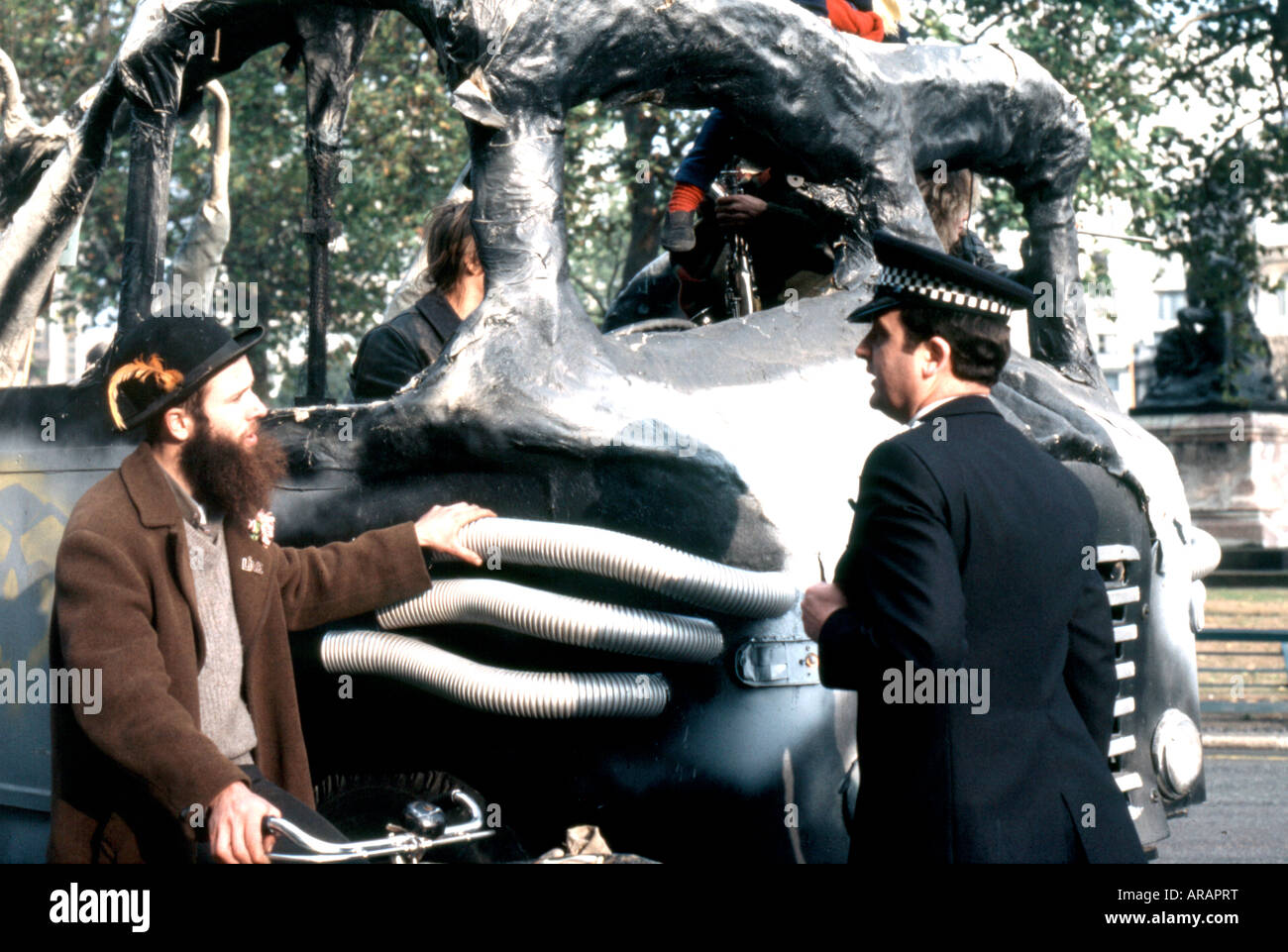 1980s london police hi-res stock photography and images - Alamy