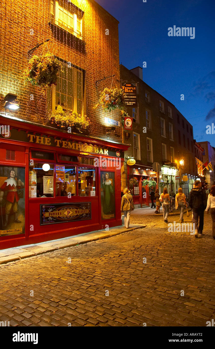Temple Bar district in Dublin Stock Photo Alamy