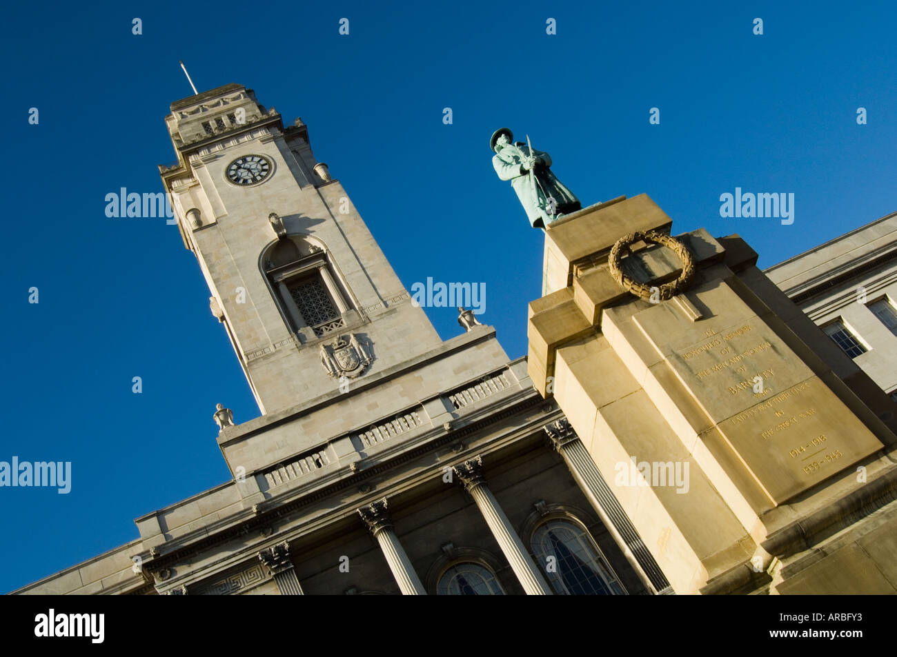 Town Hall Memorial Barnsley Stock Photo