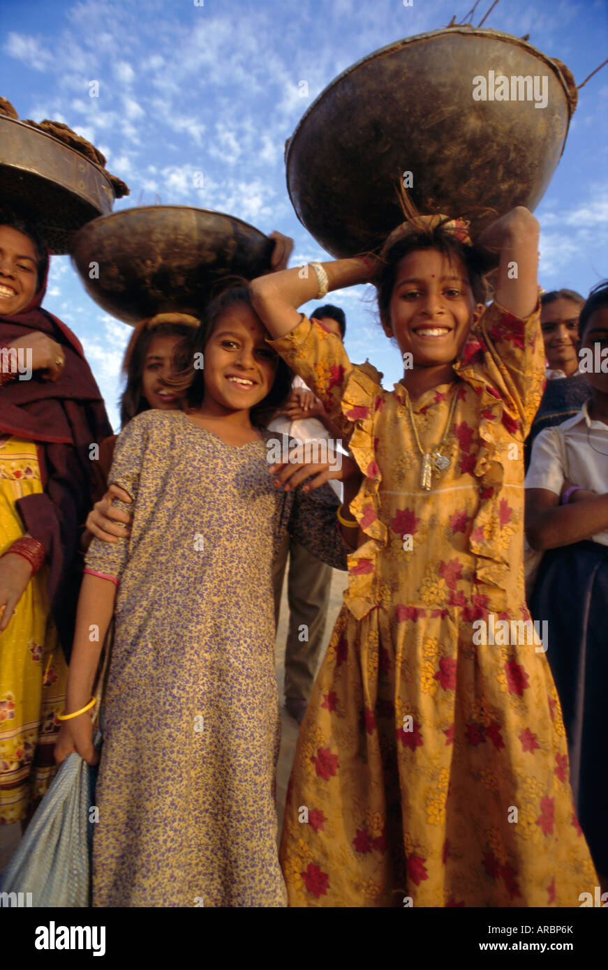 Group of indian women with children hi-res stock photography and images ...