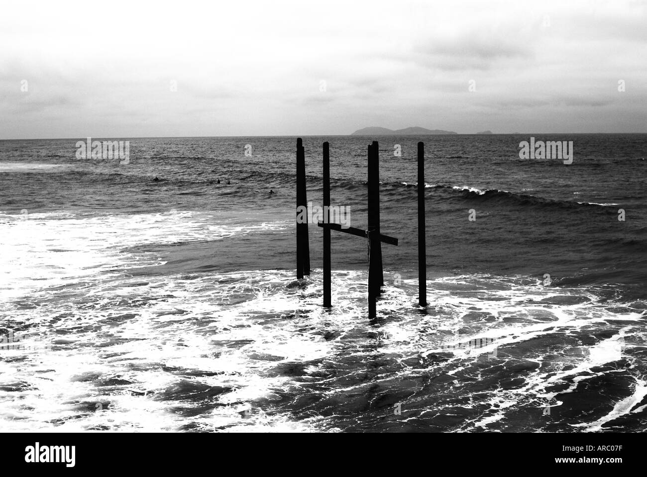 Broken Down Pier Stock Photo Alamy