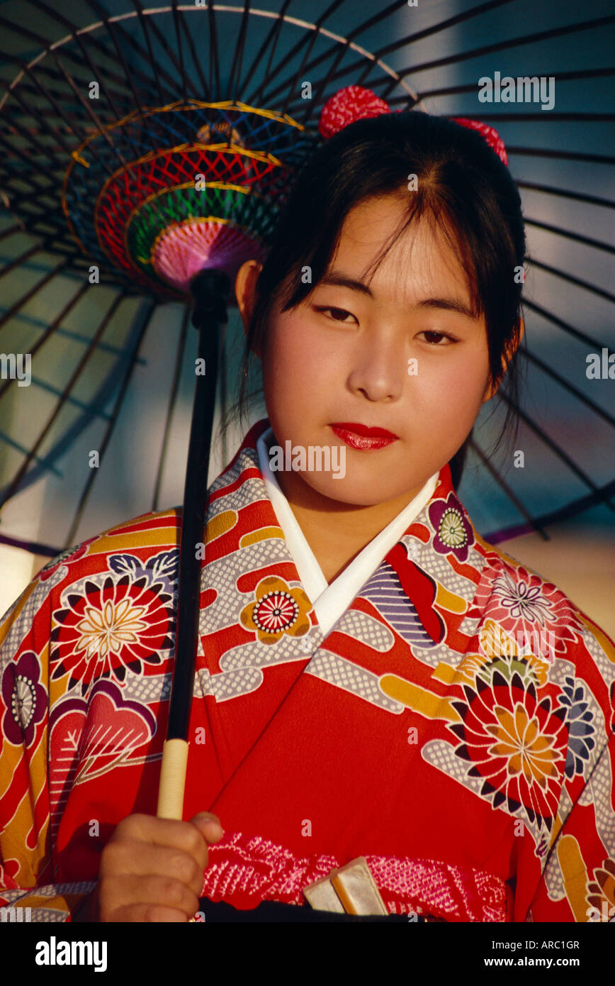Young Japanese girl in kimono, Japan Stock Photo