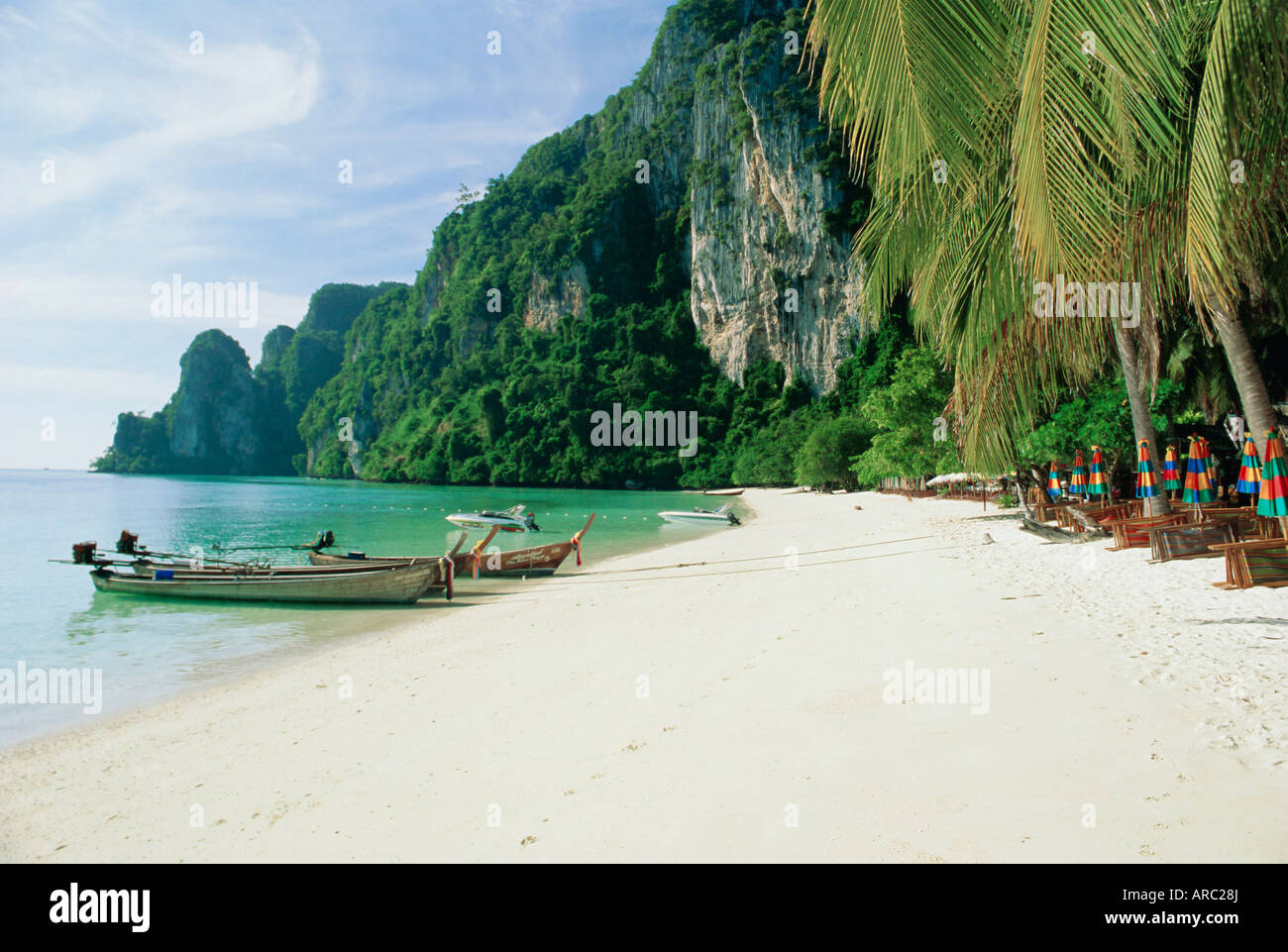 Ao ton Sai Bay, Phi-Phi Don Island, Krabi Province, Thailand, Asia Stock Photo