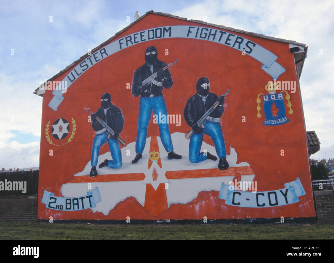 Mural on Shankill Road Belfast Ireland Stock Photo 1557342 Alamy