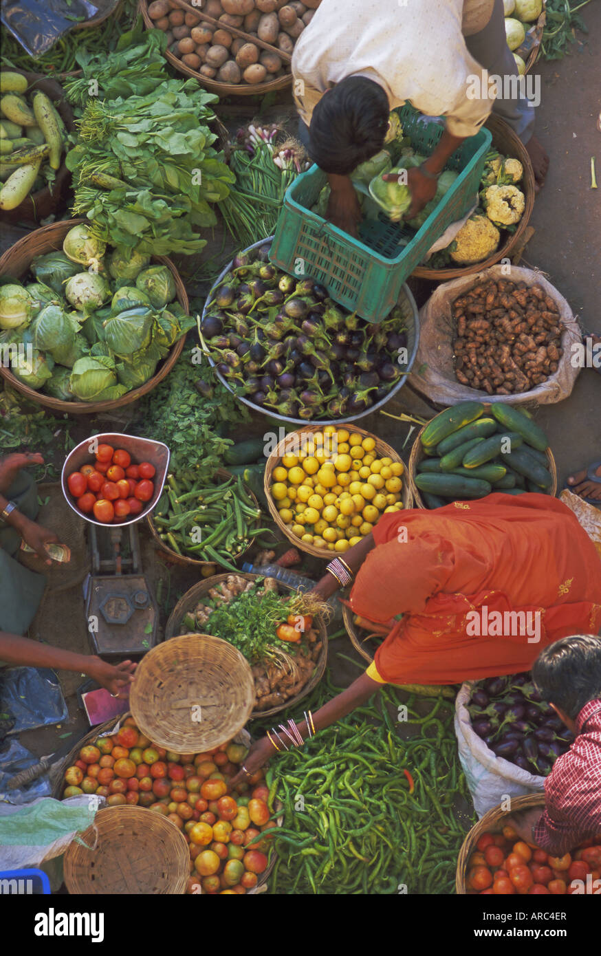 Overhead view of the fruit and vegetable market, Pushkar, Rajasthan State, India, Asia Stock Photo