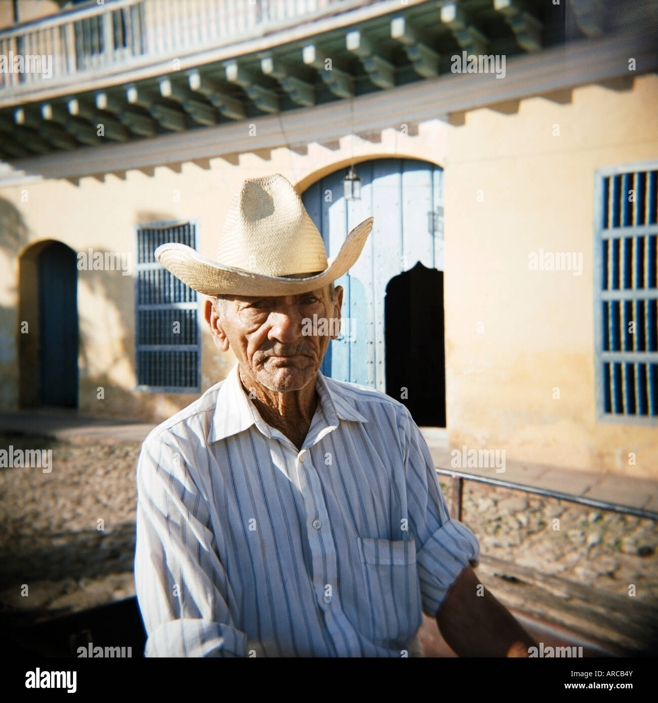 Indian wearing cowboy hat hi-res stock photography and images - Alamy