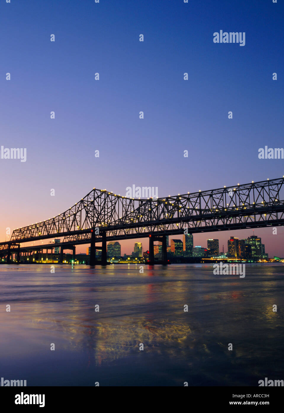 Mississippi River Bridge, New Orleans, Louisiana, USA Stock Photo - Alamy