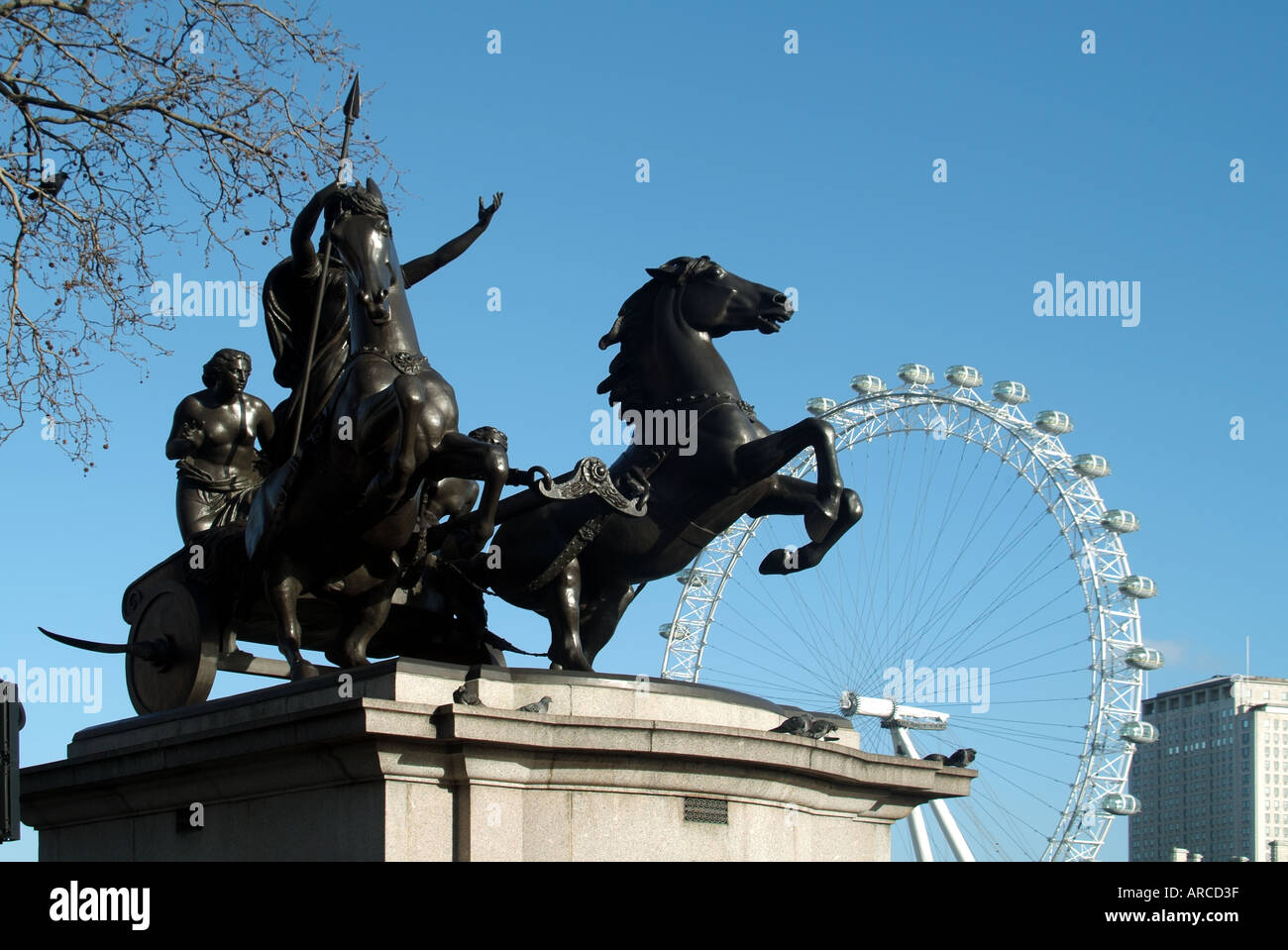 London statue of Queen Boudicca horse chariot part of the British Airways eye millennium ferris wheel Stock Photo