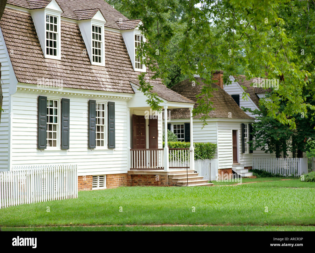 House in Nicholson Street, dating from colonial times, Williamsburg