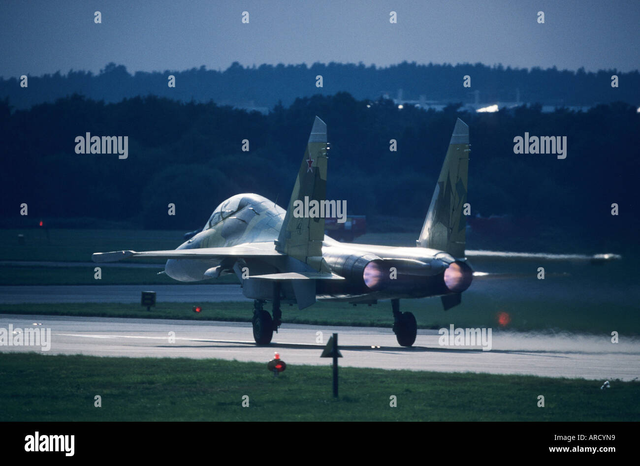 sukhoi su-30mk at farnborough airshow 1996 Stock Photo