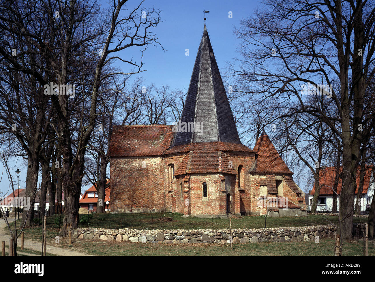 Ludorf, Kirche, von Süden Stock Photo