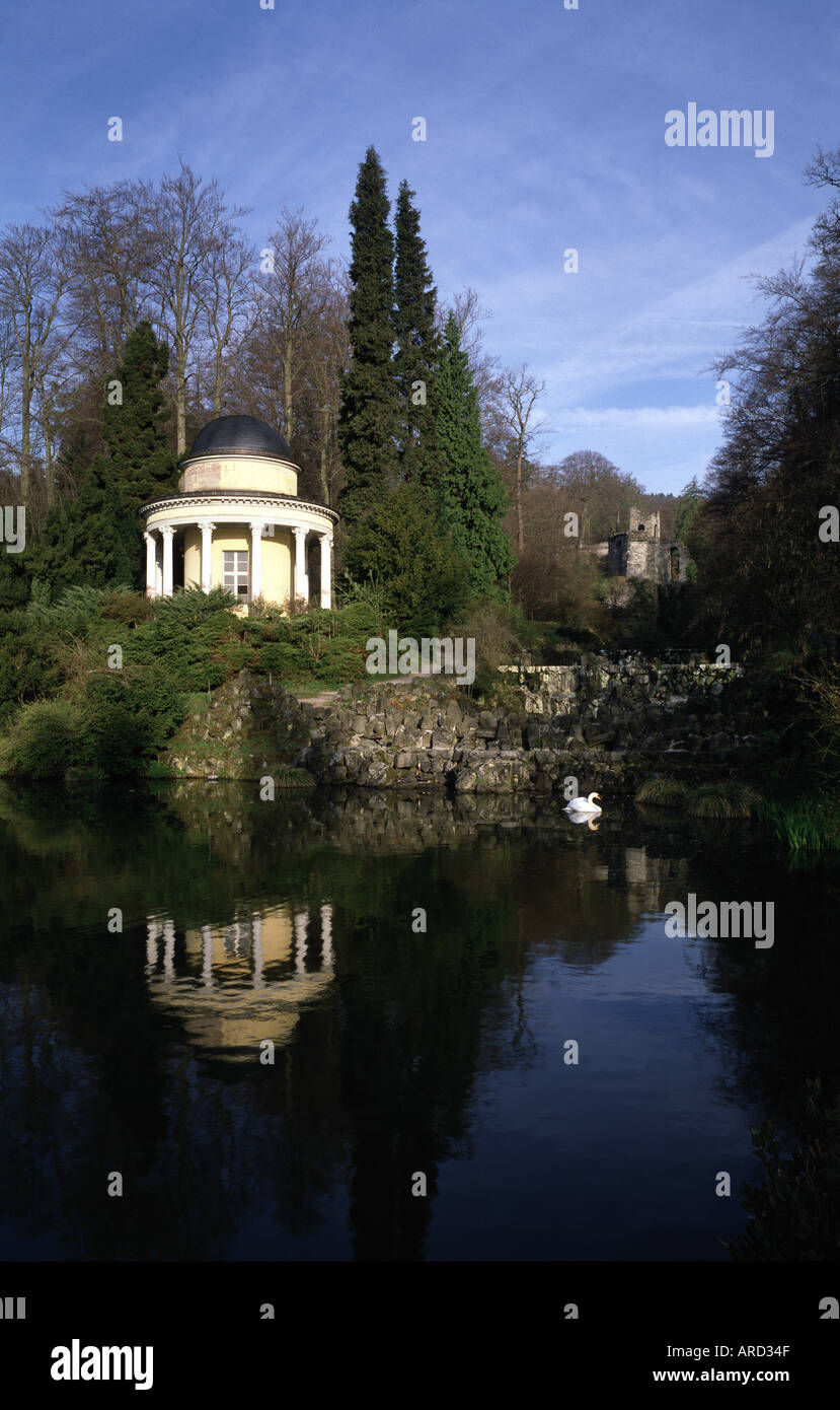 Kassel, Wilhelmshöhe, Barockpark, Apollotempel und Aquädukt Stock Photo