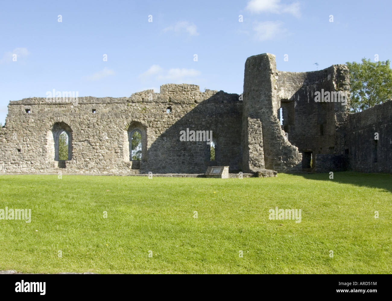 Ss galway castle hires stock photography and images Alamy