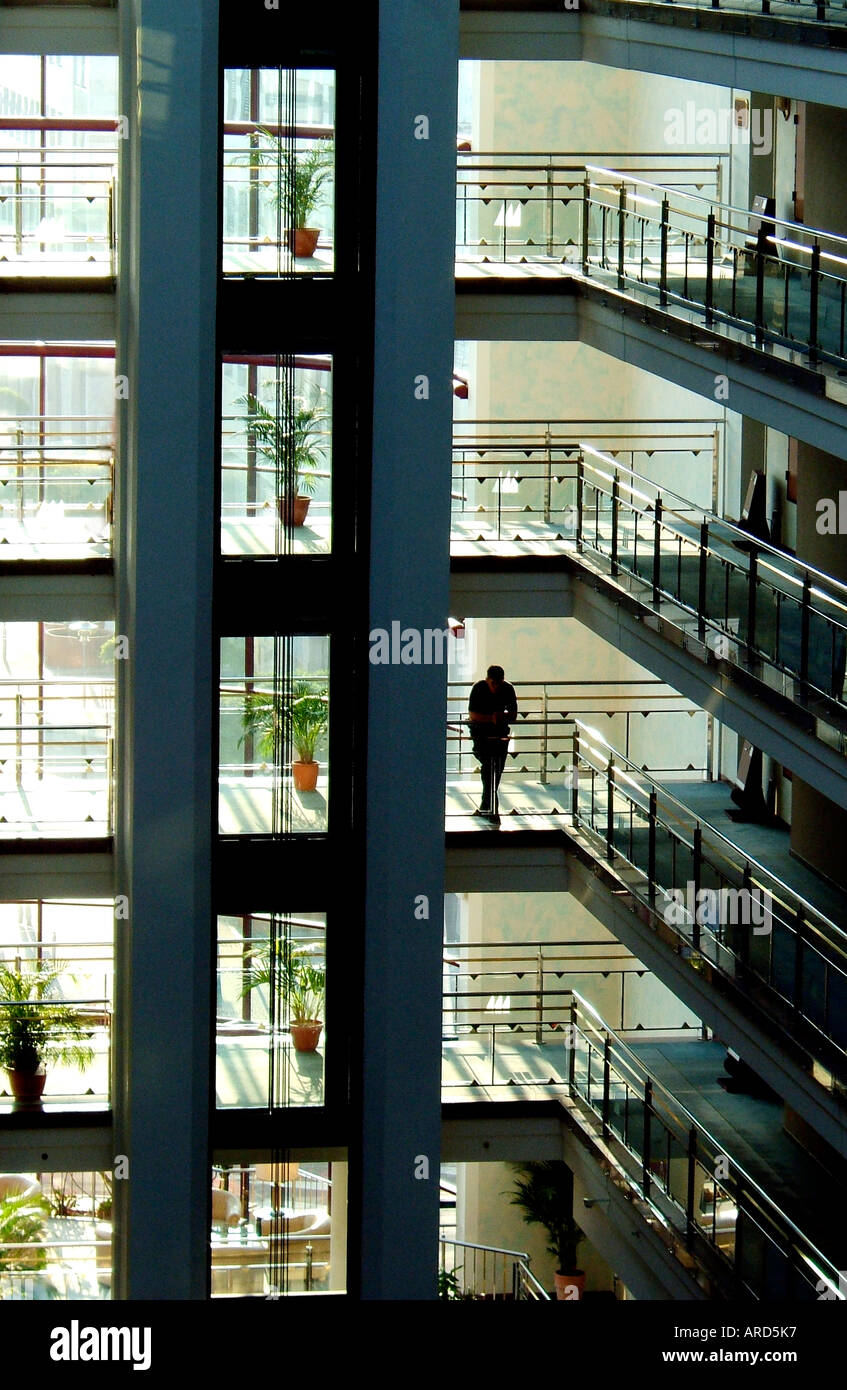 Single tall building hi-res stock photography and images - Alamy