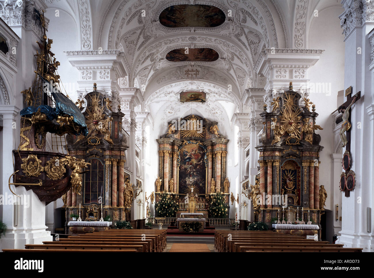 Irsee, Klosterkirche, Blick nach Osten Stock Photo - Alamy