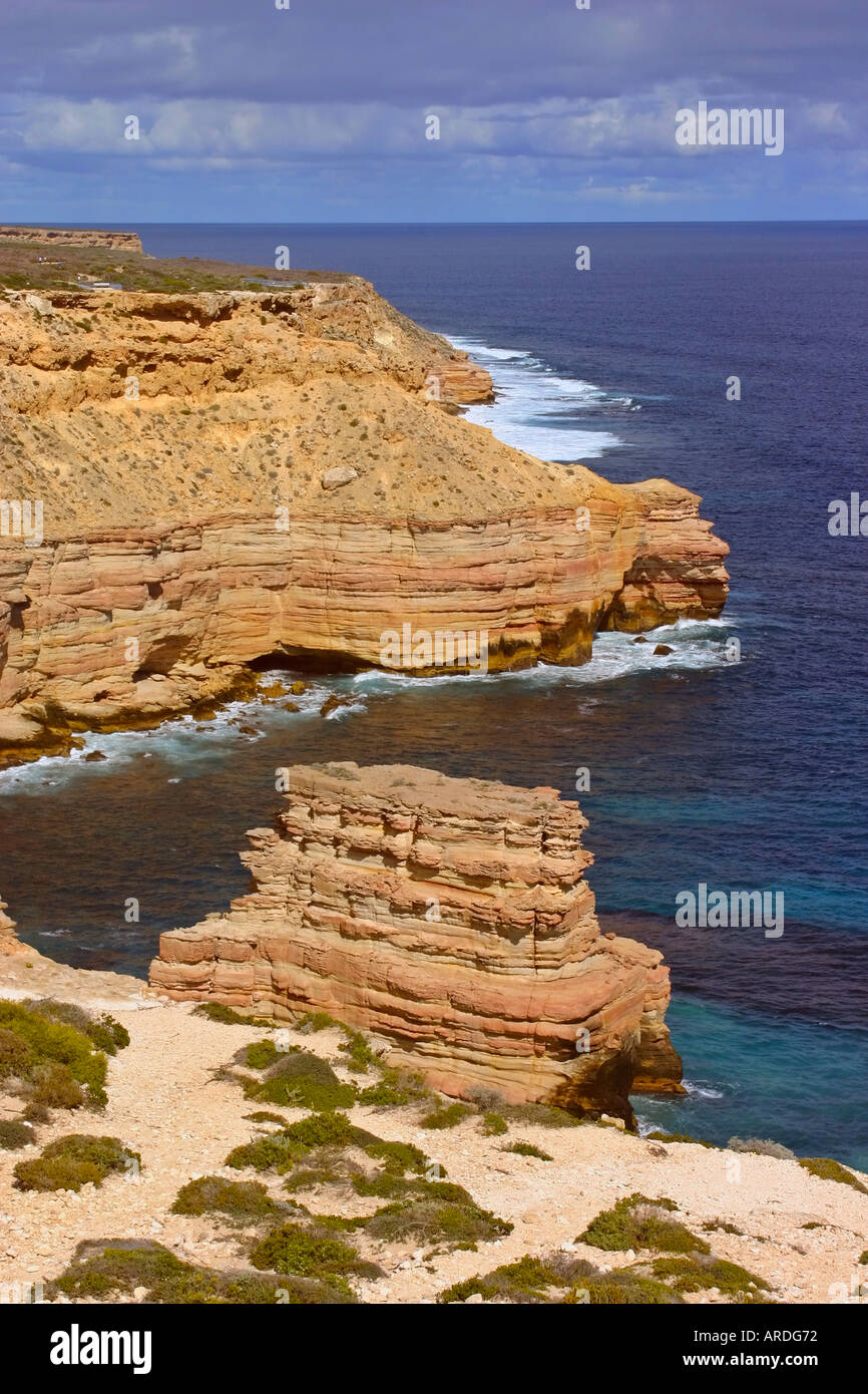 Rugged cliff faces along the Indian Ocean south of Kalbarri Western Australia Stock Photo