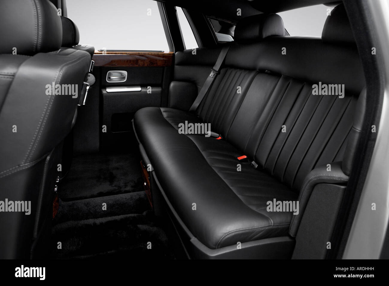 2006 RollsRoyce Phantom in Silver Rear seats Stock Photo Alamy