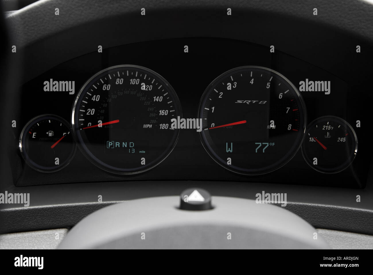2006 Jeep Grand Cherokee SRT8 in Black - Speedometer/tachometer