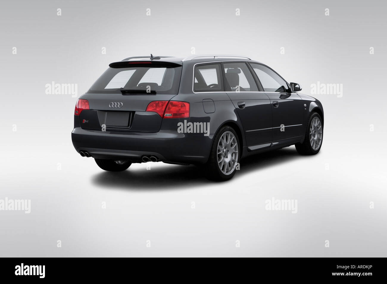 Audi s4 avant hi-res stock photography and images - Alamy