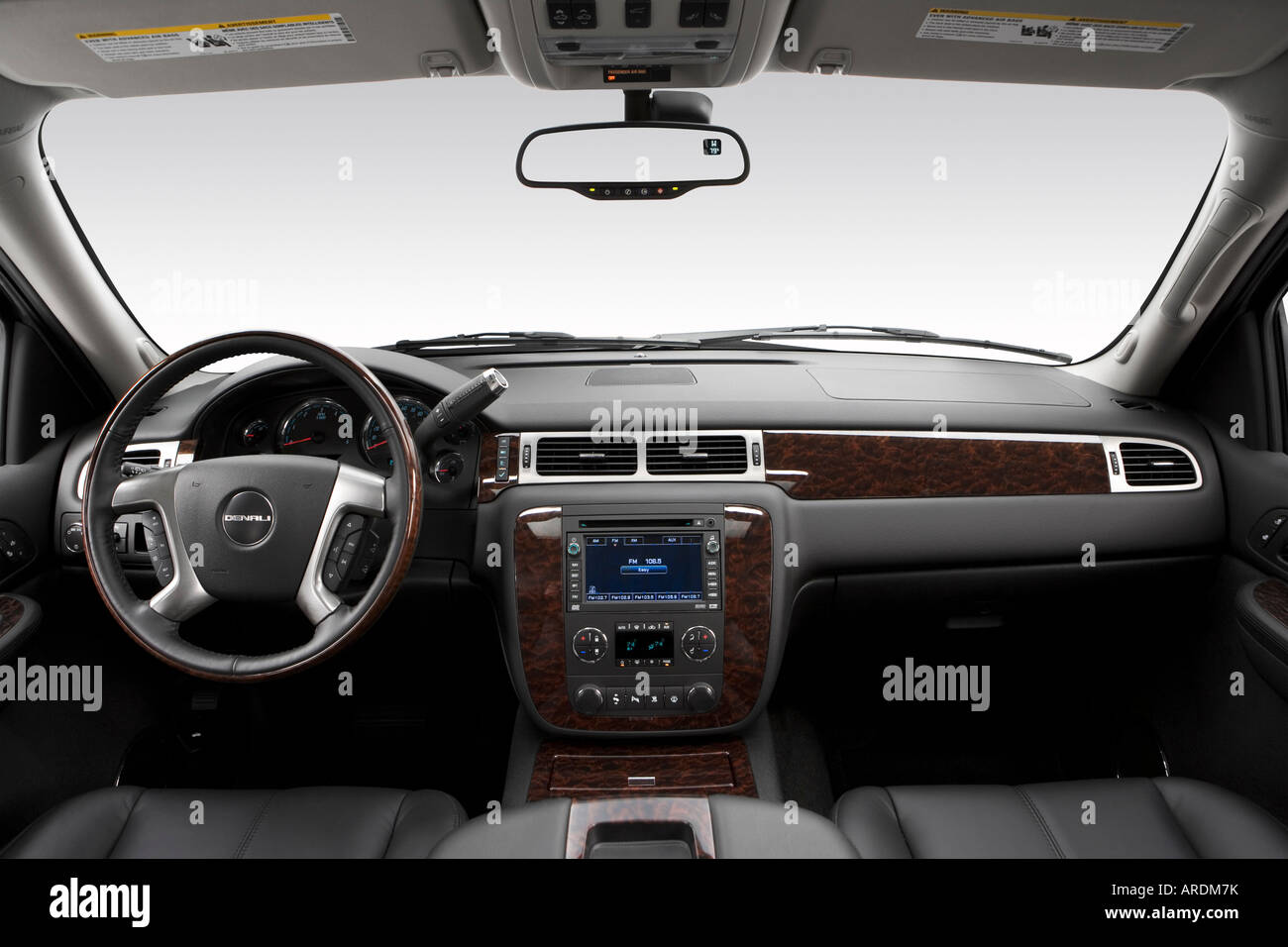 2007 GMC Yukon XL Denali in Silver Dashboard, center console, gear