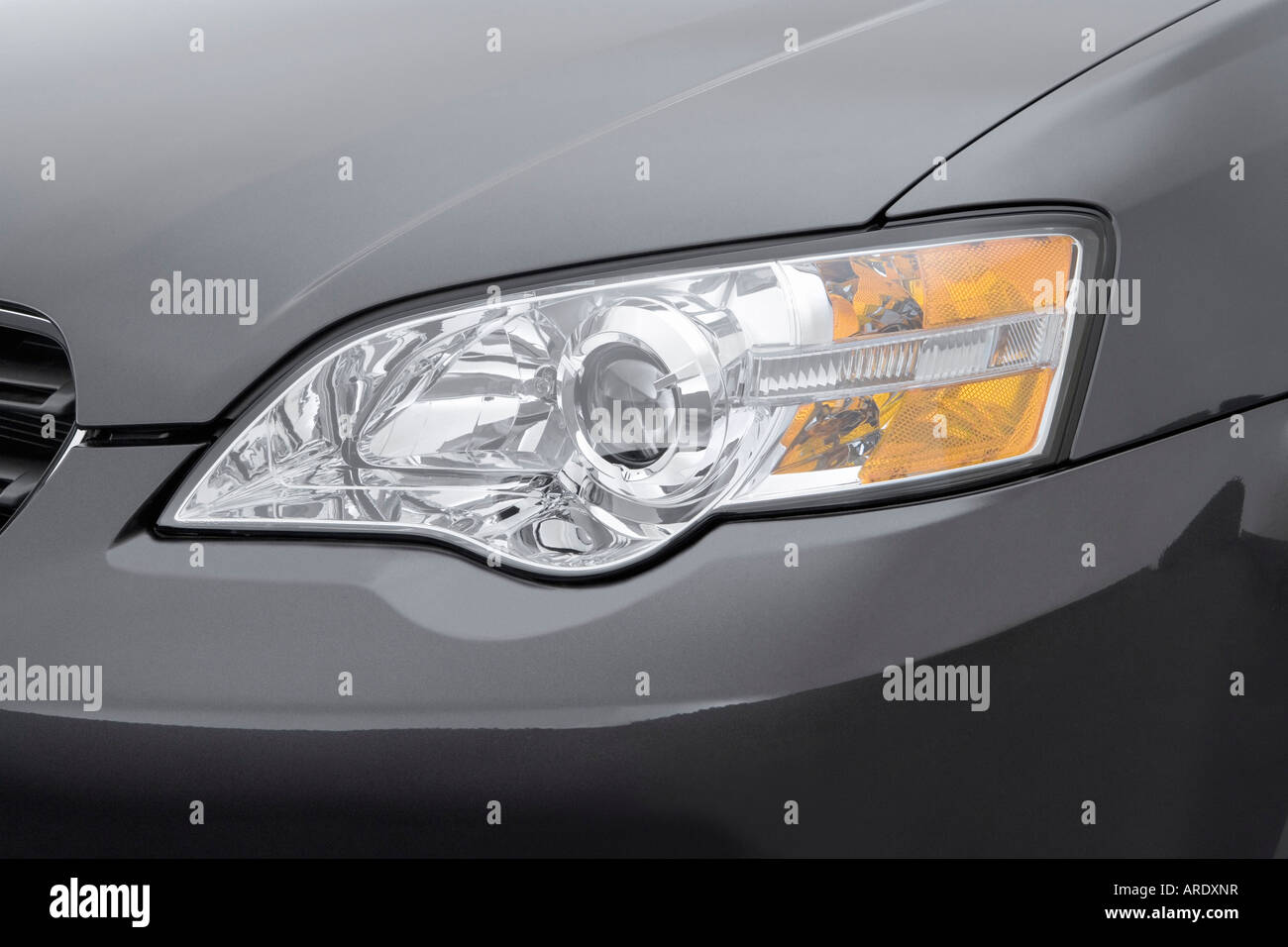 2007 subaru on sale outback headlight