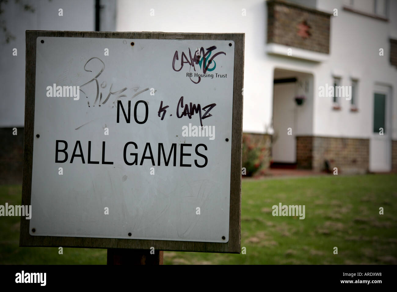 Sign on council estate prohibiting ball games Stock Photo