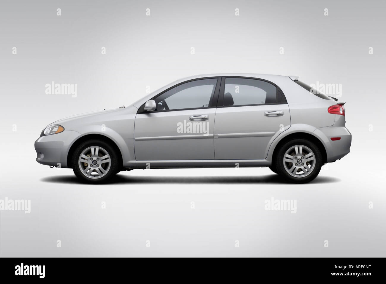 2006 Suzuki Reno in Silver Drivers Side Profile Stock Photo Alamy