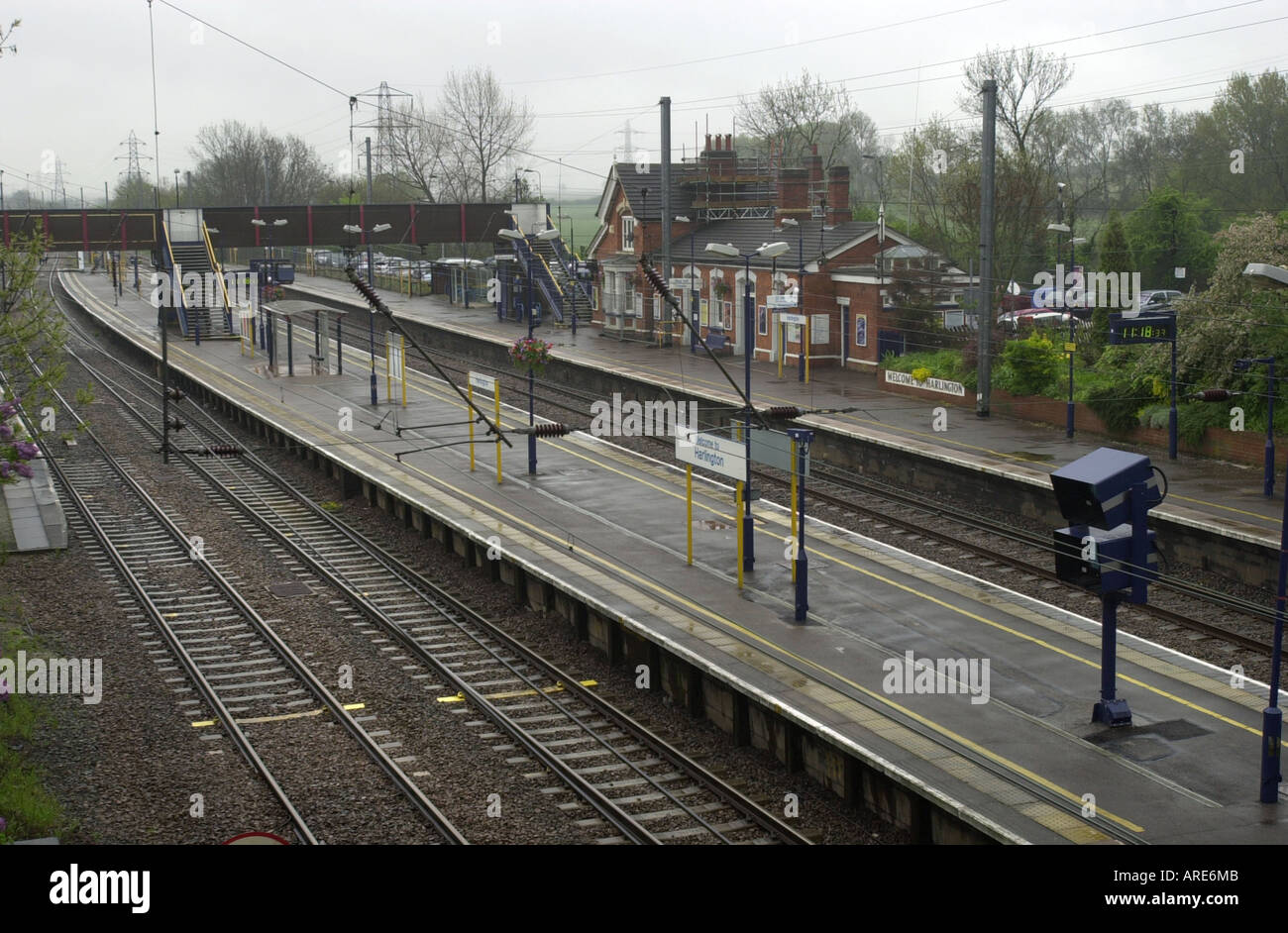 Harlington railway station, Bedfordshire, uk Stock Photo - Alamy