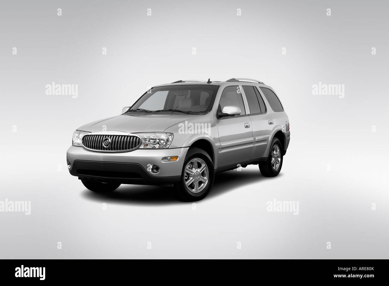 2006 Buick Rainier CXL in Gray - Front angle view Stock Photo - Alamy