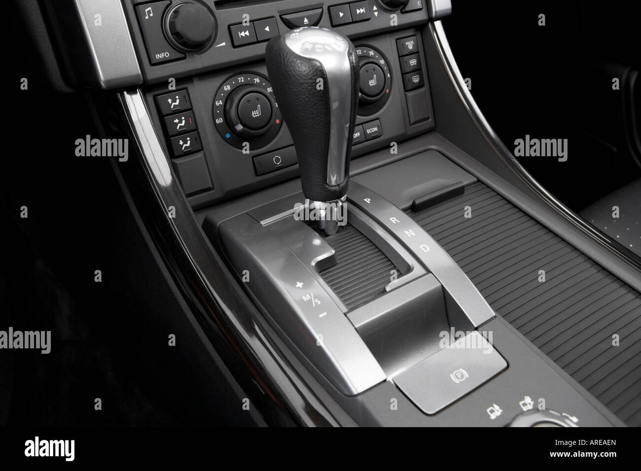 2006 Land Rover Range Rover Sport Supercharged in Orange Gear