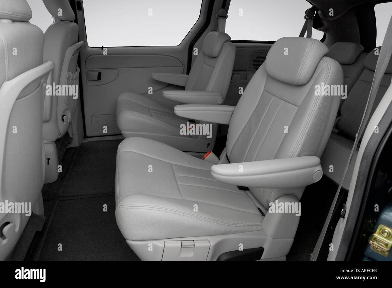 2006 Dodge Grand Caravan SXT in Blue Rear seats Stock Photo Alamy