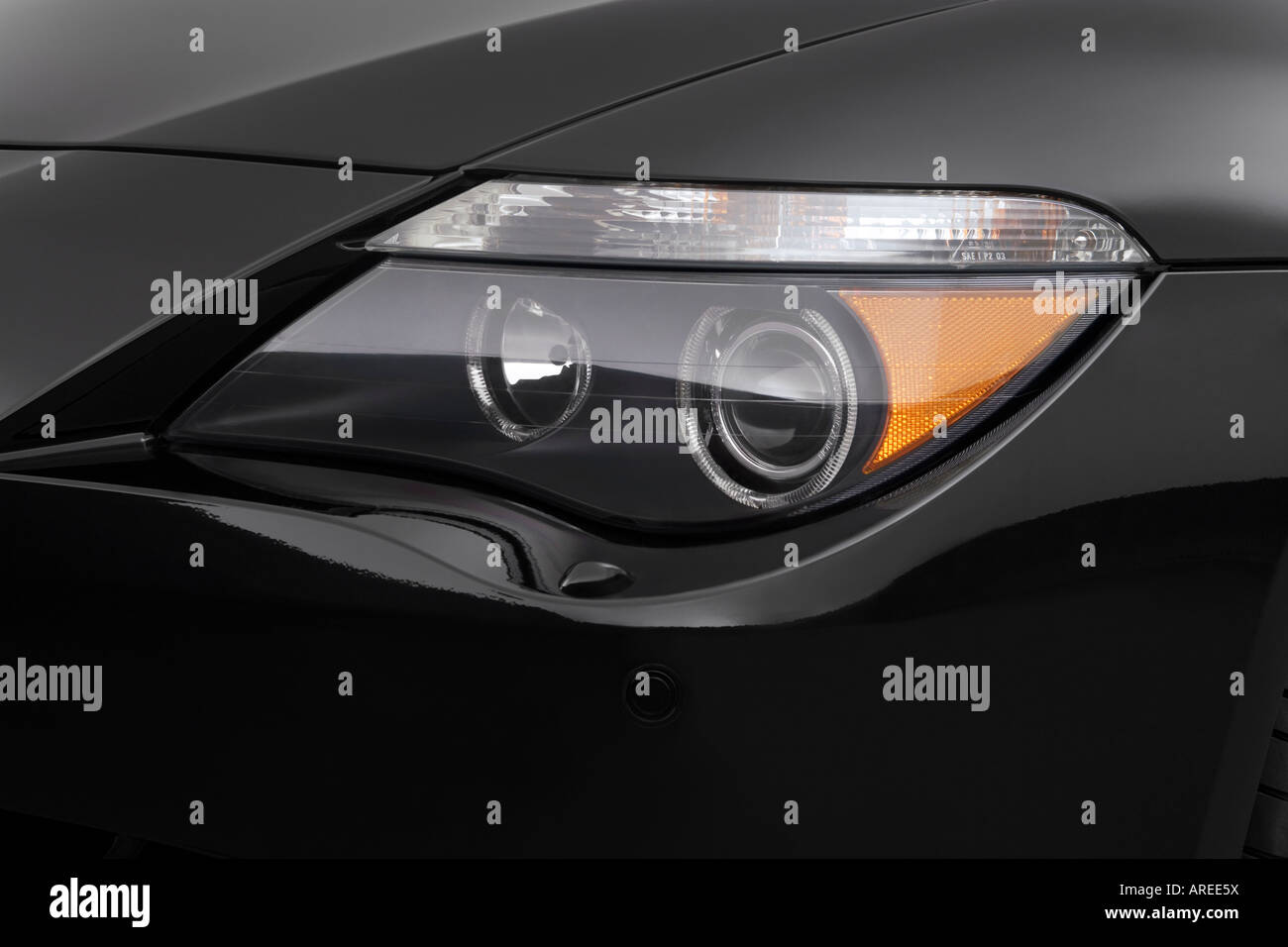 2006 BMW 6-series 650i in Black - Headlight Stock Photo - Alamy