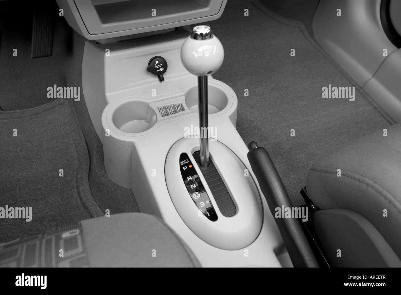 2006 Chrysler PT Cruiser Conv Touring in Red Gear shifter/center