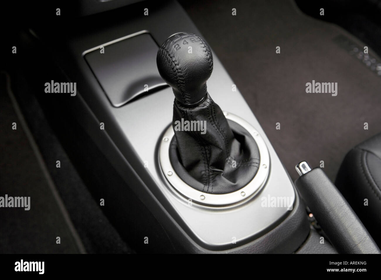 2006 Mitsubishi Lancer Evolution IX in Red Gear shifter/center