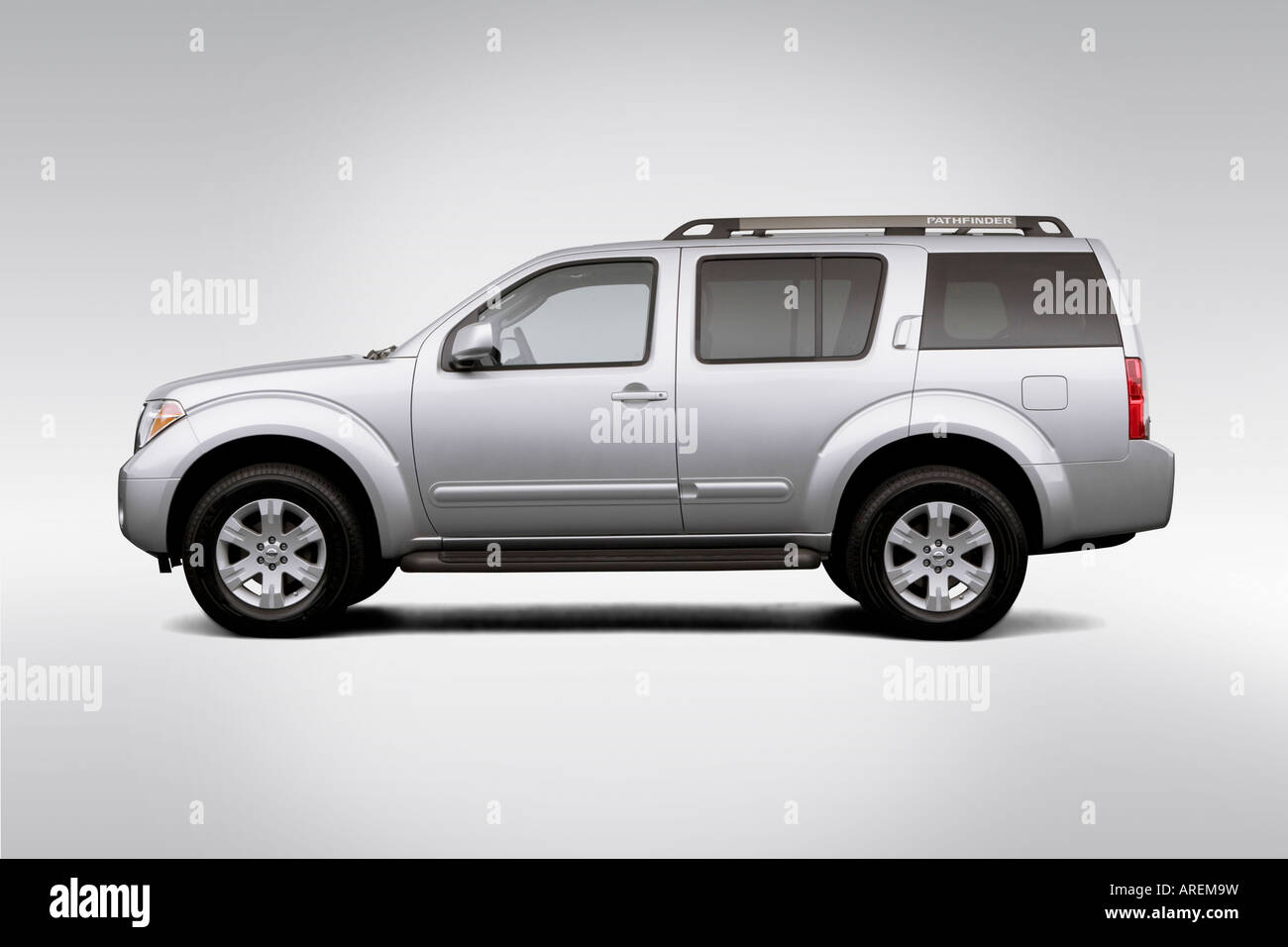 2006 Nissan Pathfinder LE in Silver - Drivers Side Profile Stock Photo