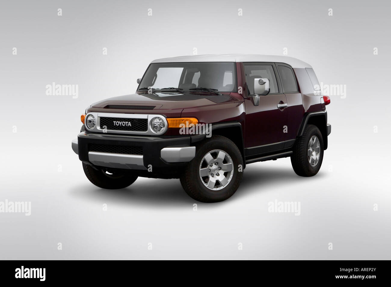 2007 Toyota Fj Cruiser In Red Front Angle View Stock Photo