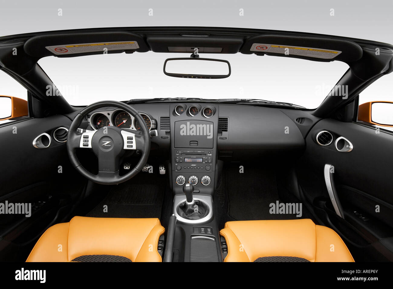 2006 Nissan 350Z Roadster Grand Touring in Orange Dashboard, center