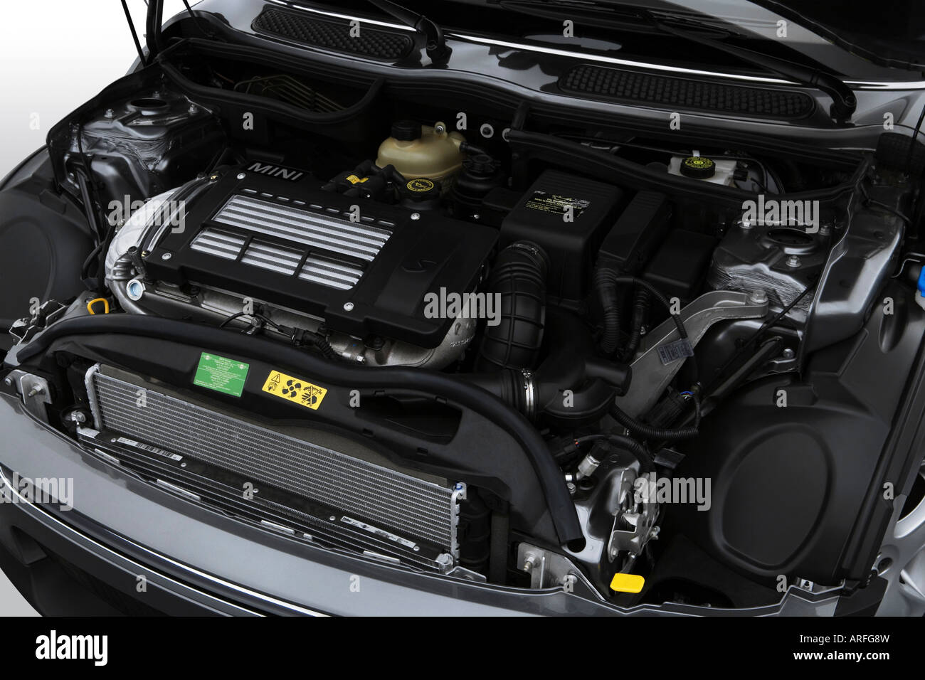 2007 MINI Cooper S in Silver - Engine Stock Photo - Alamy