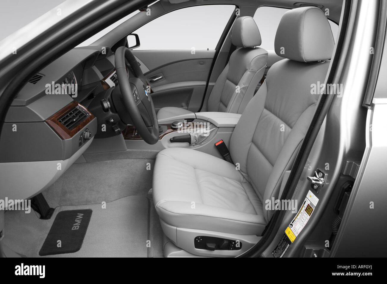2007 BMW 5-series 550i in Silver - Front seats Stock Photo
